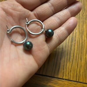 Elegant Hoop Earrings with pearls